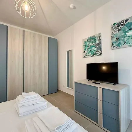 Appartement Beachfront In Pesaro-marken 55364 Pesaro