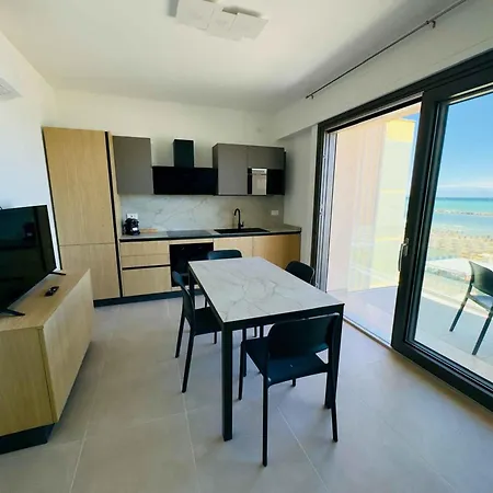 Appartement Beachfront In Pesaro-marken 55364 Pesaro